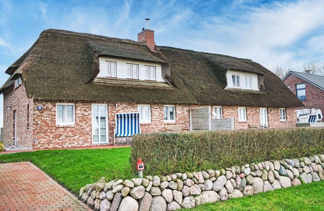 Cosy apartment in villa for 4 guests with WIFI, TV, pets allowed and panoramic view