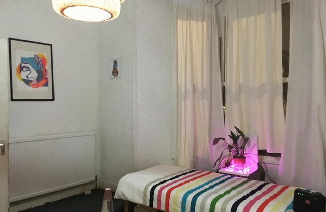 Cosy bedroom in Hackney Central Victorian terrace house