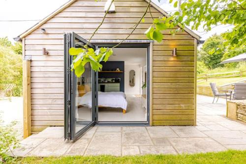 Cosy Cotswolds Retreat near Bath & Castle Combe