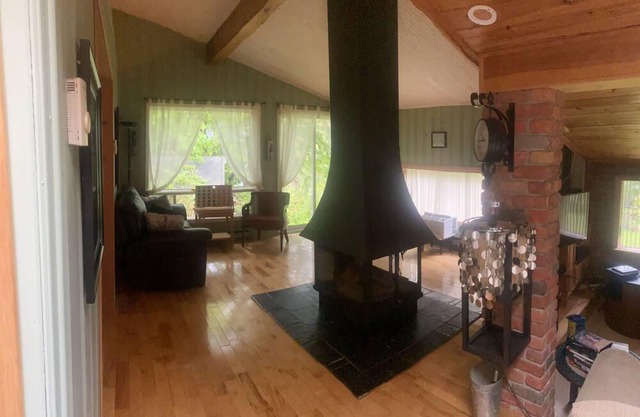 Cosy cottage located in the Laurentides region of Quebec
