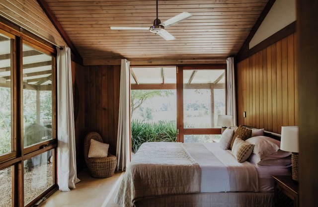 Cosy Couple's Escape with Magnificent Views.Next to the Promised Land