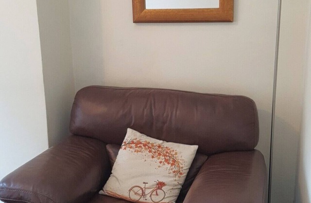 Cosy Family House, close to amenities and city centre