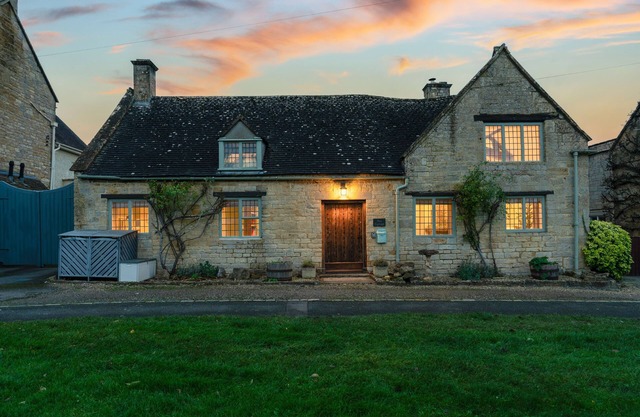 Cosy holiday cottage in the Cotswolds - Rex Cottage