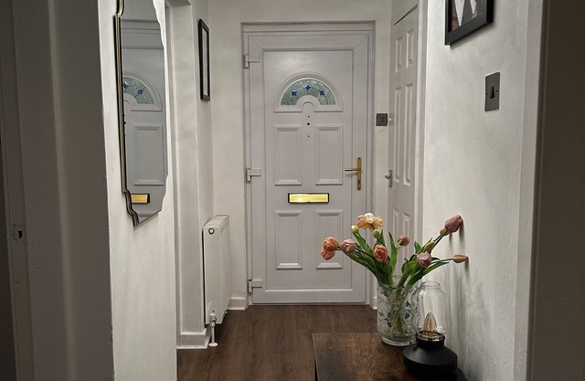 Cosy home from home 2 bedroom apartment