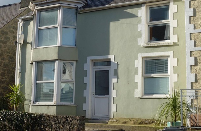 Cosy Home from Home close to Beautiful Benllech Beach - Child and Pet Friendly