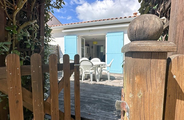 Cosy House for 4 with Terrace, WIFI, Pets Allowed, Near Beach & Shops - La Palmyre