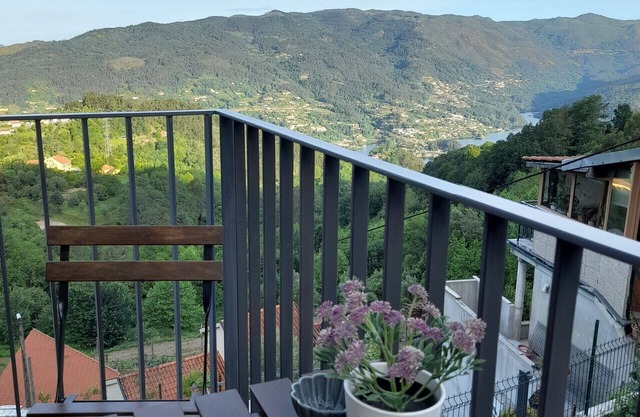Cosy house with views of Gerês