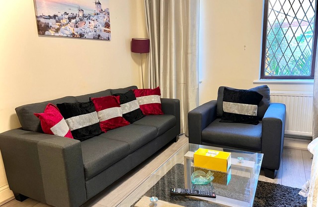 Cosy London Retreat near Tower Bridge