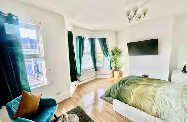Cosy two bedroom apartment,SE13