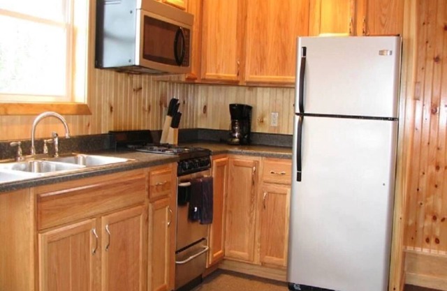 Cottage #14 - 1 bedroom/1 bath