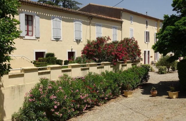Cottage 2 bedrooms-5pers-private garden-shared pool