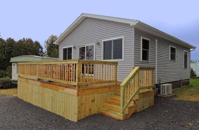 Cottage #23 -2 bedroom/1 bath