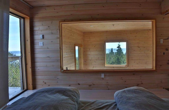 Cottage at the Atlantic - Large deck and panoramic ocean views