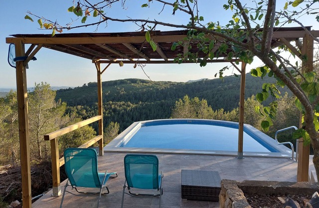 Cottage 'Ca La Calma' with Sea View, Wi-Fi and Air Conditioning