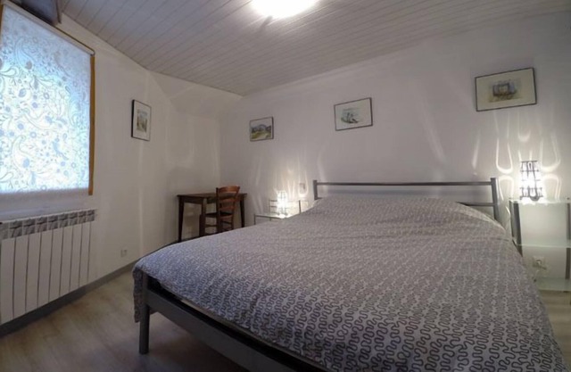 Cottage close to Port-Dienville, in the heart of the village, by the river