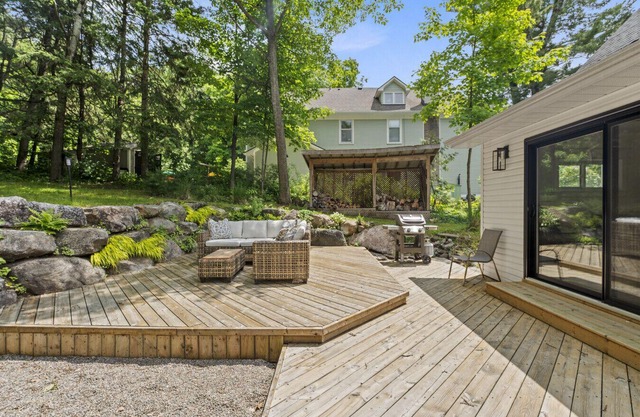 Cottage Country Retreat