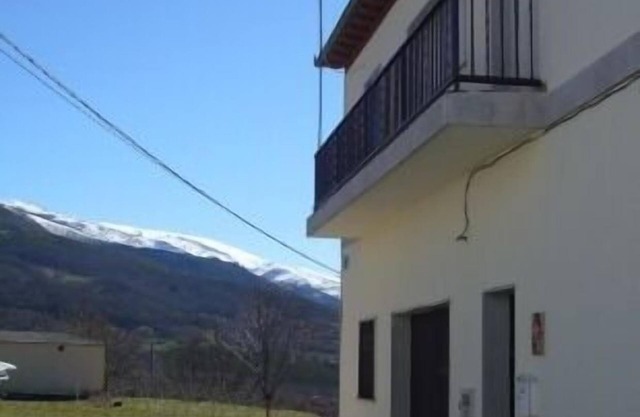 Cottage (full rental) La Fuente de la Covatilla for 8 people