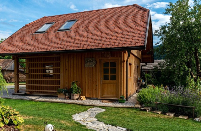 Cottage Happiness with Sauna and Natural Pool