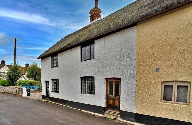 Cottage in Stogursey near Quantock Hills