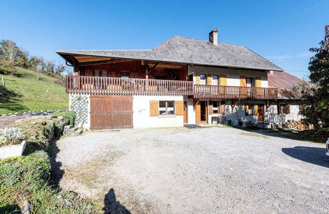 Cottage 'La Sambuy' with Mountain View and Shared Garden