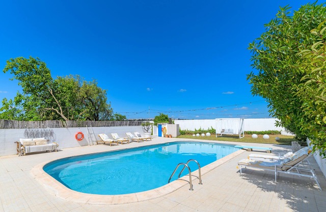 Cottage 'Olive Village Alentejo' with Private Pool, Wi-Fi and Air Conditioning