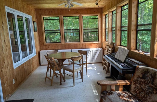Cottage - private beach