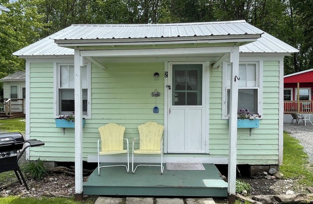 Cottage Rental At the beautiful St Lawerence Green