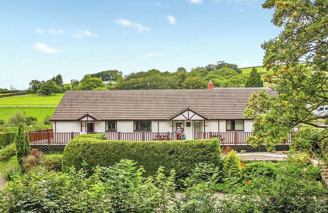 Cottage with one double.