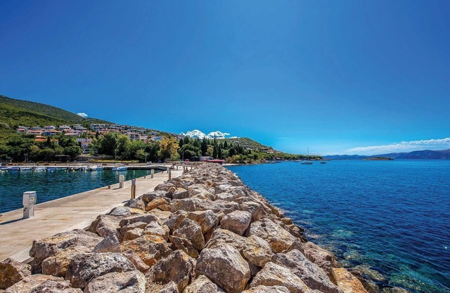 Cottage with sea view and great views of the surrounding countryside.