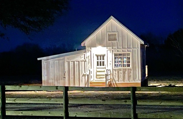 COTTON HOUSE COTTAGE Super charming 100 Ac Historic Farm - 19 minutes to Aiken.