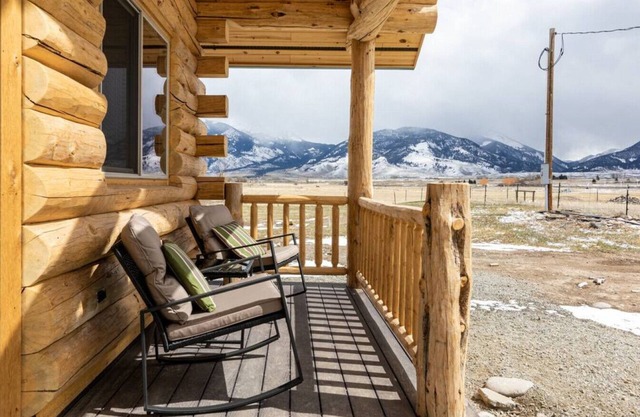 ★Country Cabin 3★ Cheerful Log Cabin