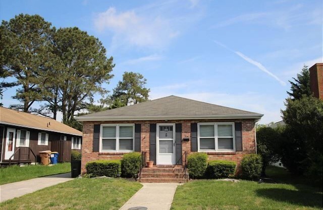 Country Club Estates Vacation Rental; Pet-Friendly!