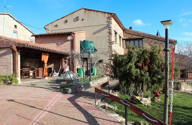 Country House 'La Chimenea De Soria I' with Mountain Views, Shared Pool and Wi-Fi