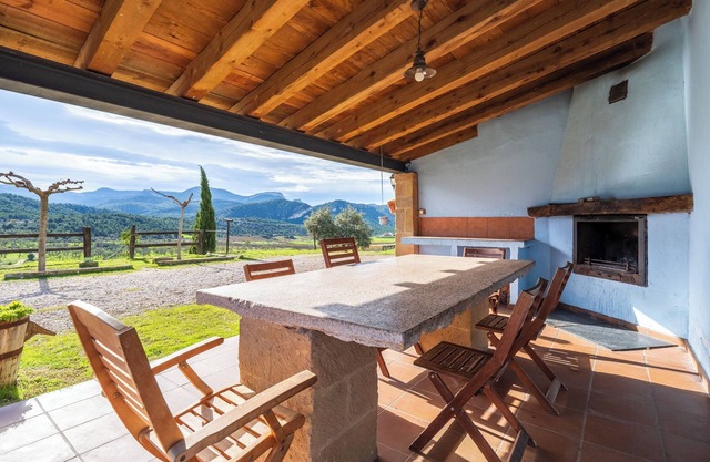 Country House 'La Pallisa' with Wi-Fi