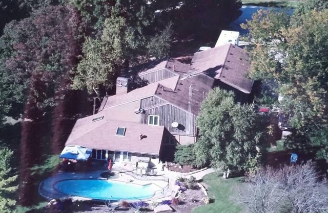 Country Escape in Juneau Wisconsin
