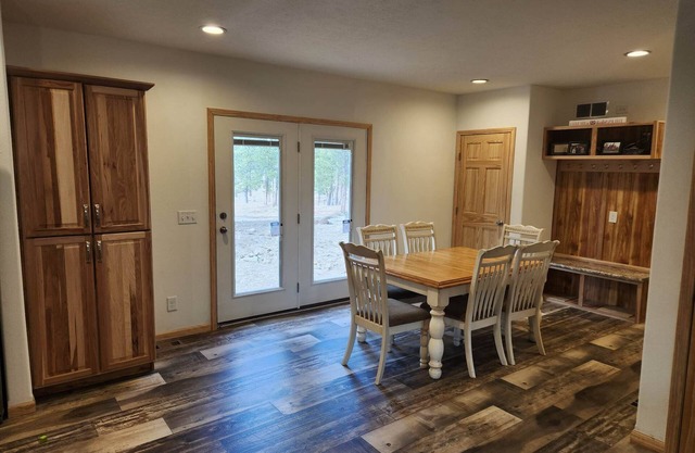 Country home 10 minutes from the town of Custer.