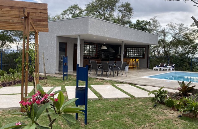 Country house 6 suites, 25 minutes from Sp, for 23 people