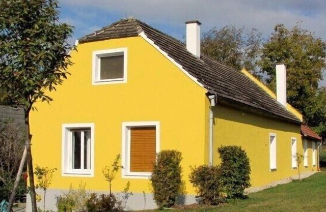 Country house for sports or relaxing holidays with golfing, hiking and cycling
