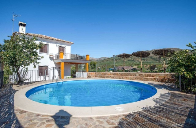 Country House 'Casa Rural El Rincon' with Mountain View, Wi-Fi and Air Conditioning