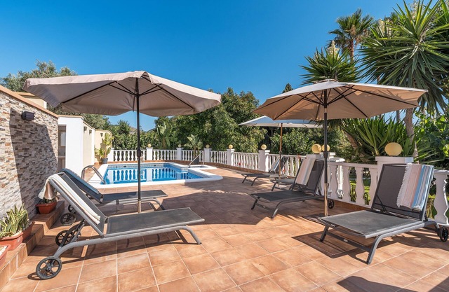 Country House 'El Amanecer' with Mountain View, Wi-Fi and Air Conditioning