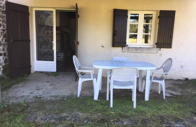 Country House - Loads of Outside Space