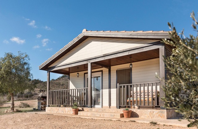 Country House 'La Cabaña' with Mountain View, Wi-Fi and Air Conditioning