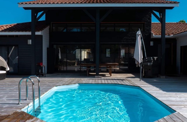 Country house near Arcachon basin and Bordeaux center