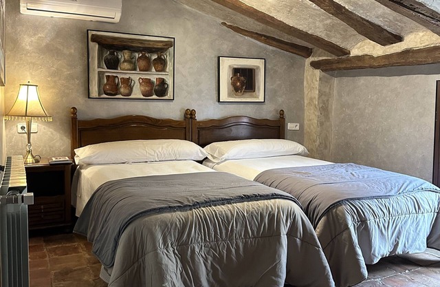 Country House 'Suite Las Palomas' with Mountain View, Wi-Fi and Air Conditioning