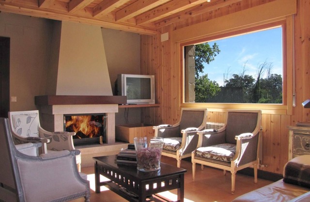 Country House 'Vivir En El Campo' with Mountain View and Private Garden