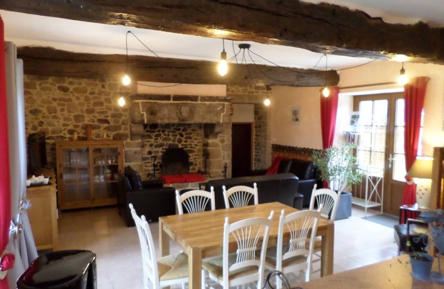Country house with terrace and garden 15 minutes from the beach