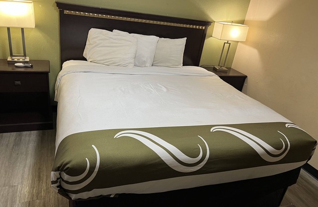 Country Inn-Giddings
