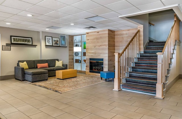 Country Inn & Suites by Radisson, Rossford - Toledo South