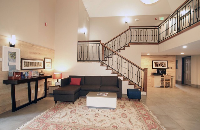 Country Inn & Suites by Radisson, Greenfield, IN
