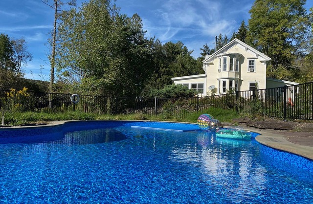 Country Luxury with Inground Pool